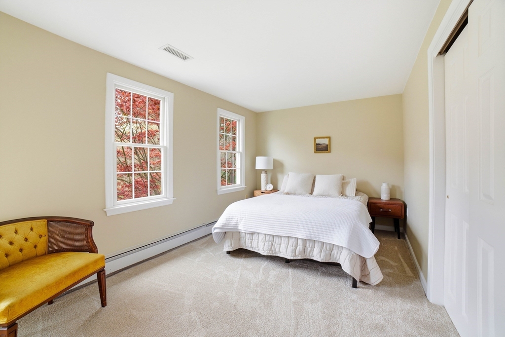 43 Carriage Hill Road, Northborough, MA Photo #21
