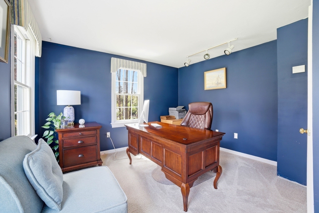 43 Carriage Hill Road, Northborough, MA Photo #10