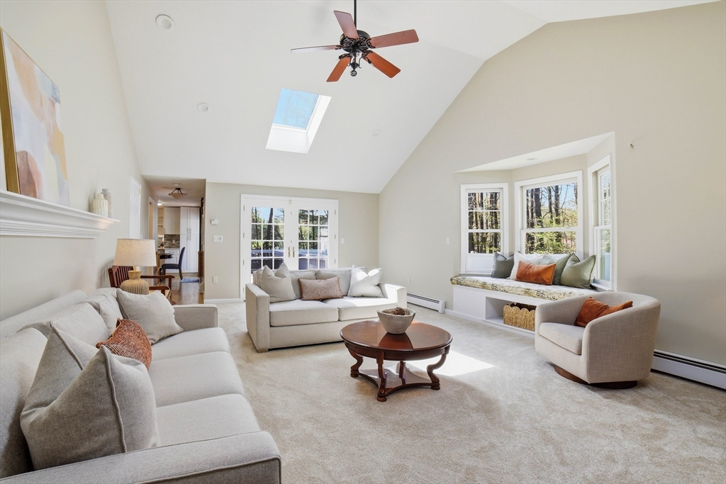 43 Carriage Hill Road, Northborough, MA Photo #13