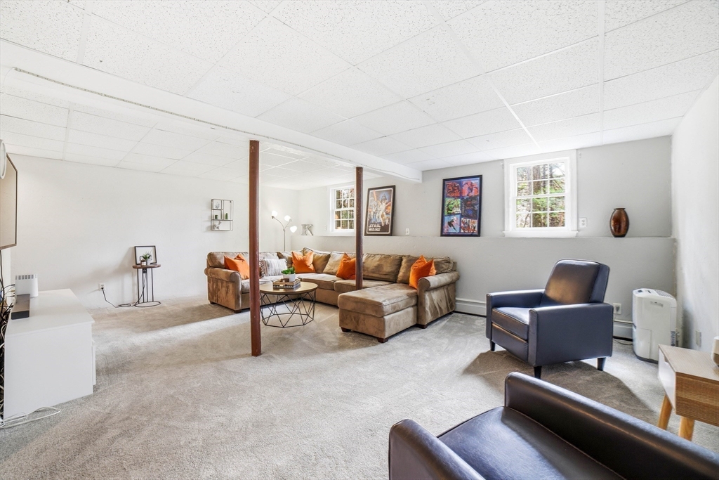 43 Carriage Hill Road, Northborough, MA Photo #29