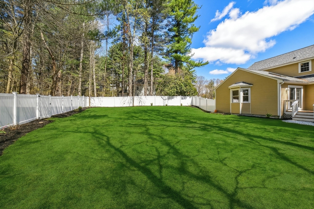 43 Carriage Hill Road, Northborough, MA Photo #34