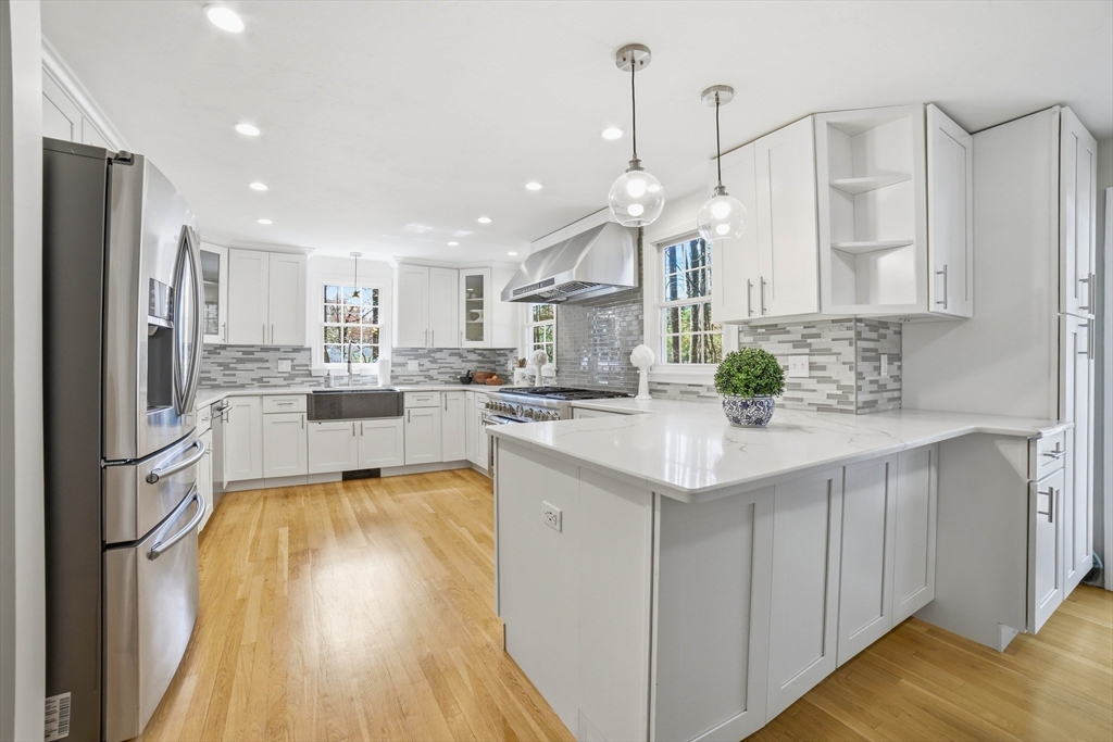 43 Carriage Hill Road, Northborough, MA Photo #6