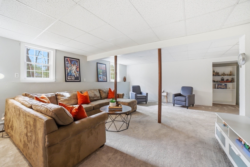 43 Carriage Hill Road, Northborough, MA Photo #28