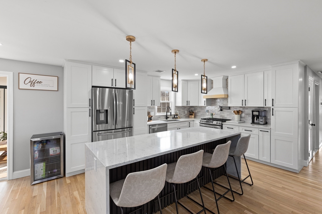 1686 Washington Street