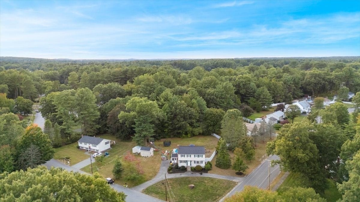 238 Beech St, Tewksbury, MA, 238 Beech St, Tewksbury, MA Photo #2