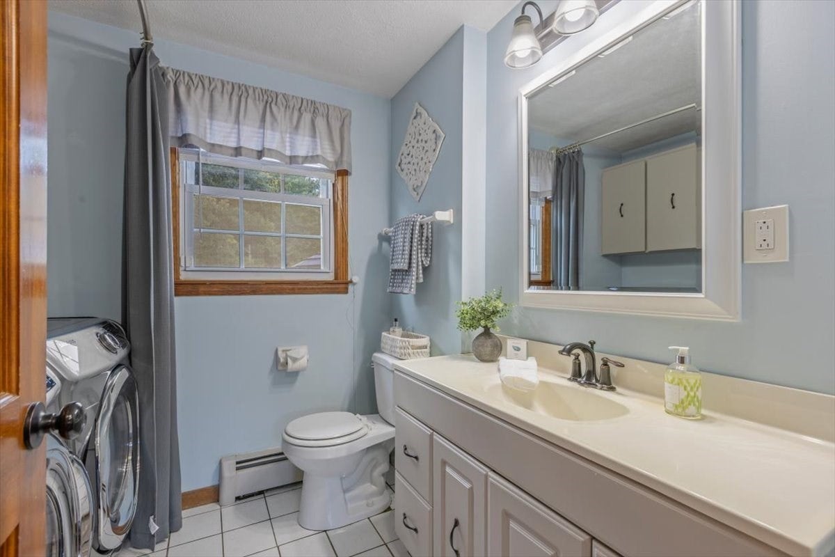 238 Beech St, Tewksbury, MA, 238 Beech St, Tewksbury, MA Photo #9