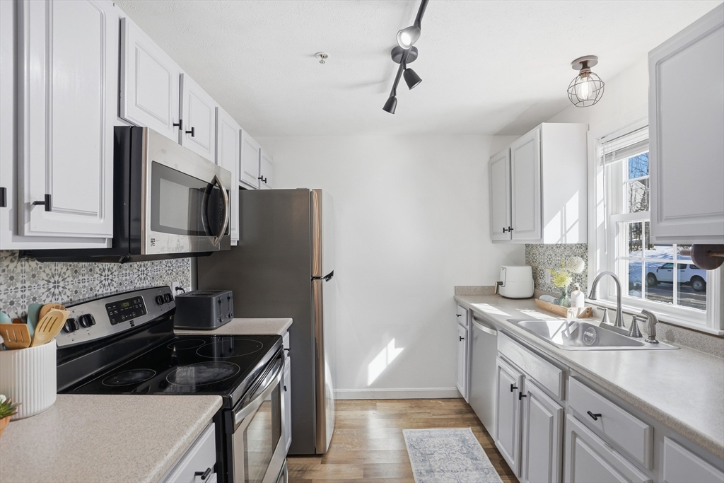 147 Costitution Drive 147