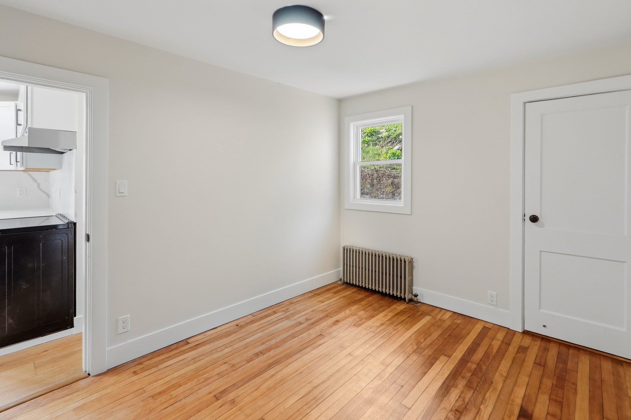 25 Johnson St, Worcester, MA Photo #16