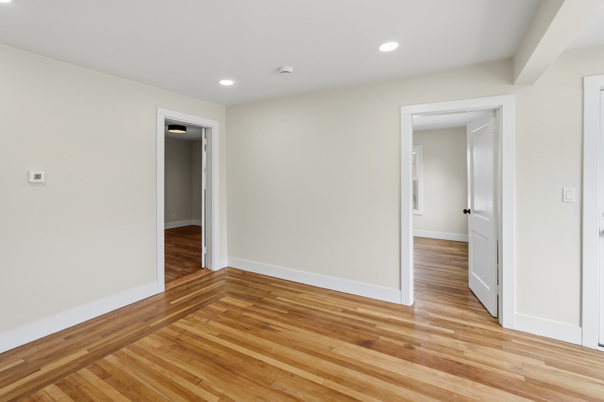 25 Johnson St, Worcester, MA Photo #21