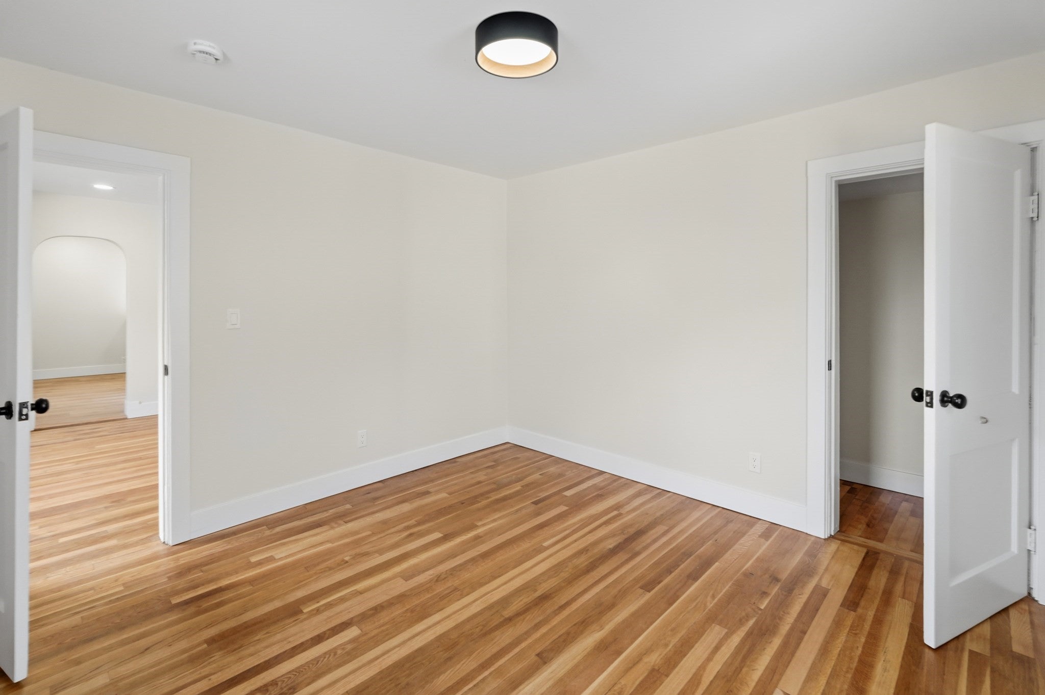 25 Johnson St, Worcester, MA Photo #26