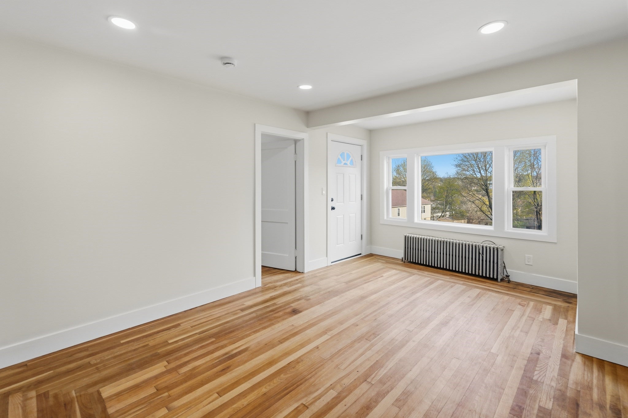 25 Johnson St, Worcester, MA Photo #22