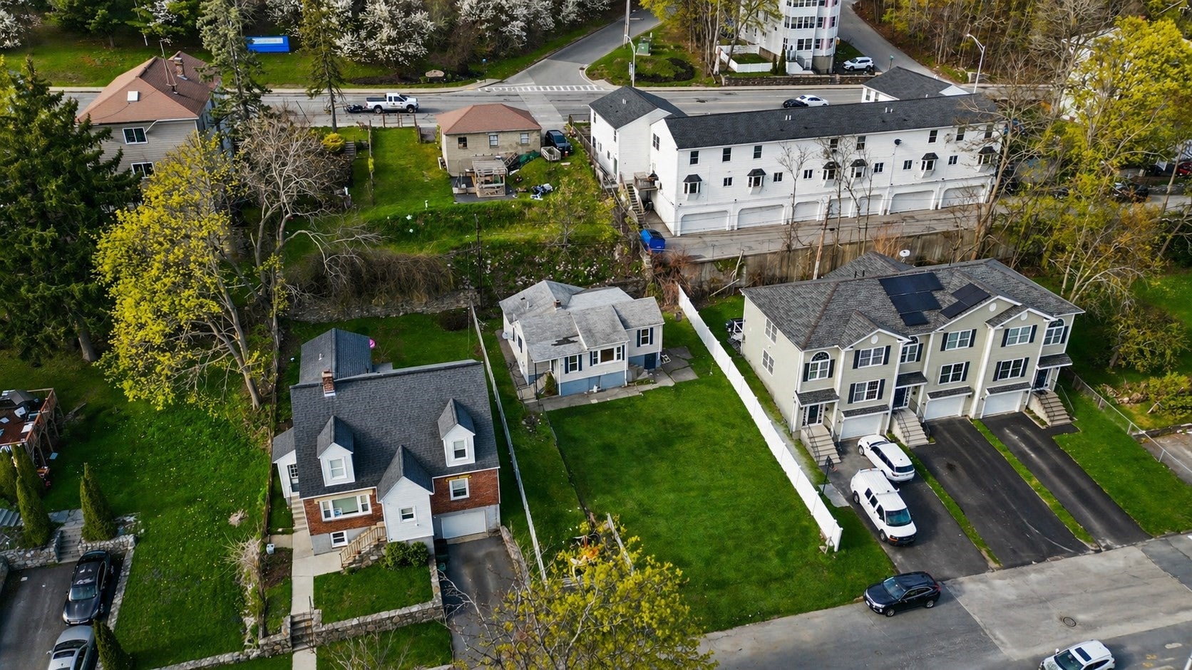 25 Johnson St, Worcester, MA Photo #7
