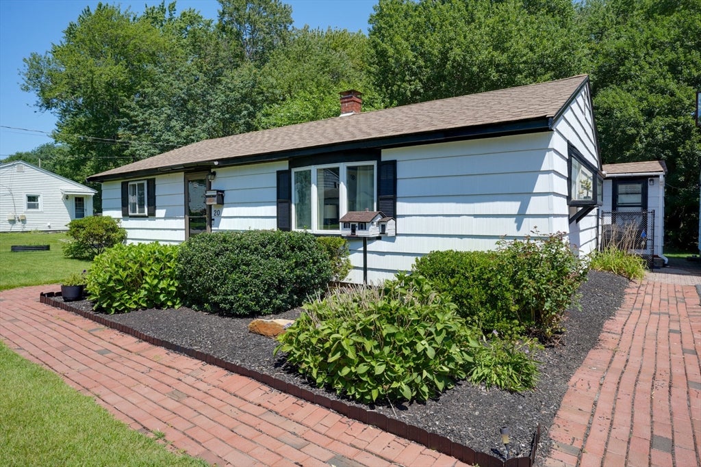 20 Ledgewood Dr, Burlington, MA Photo #32