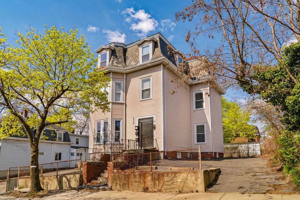34 Pinckney St