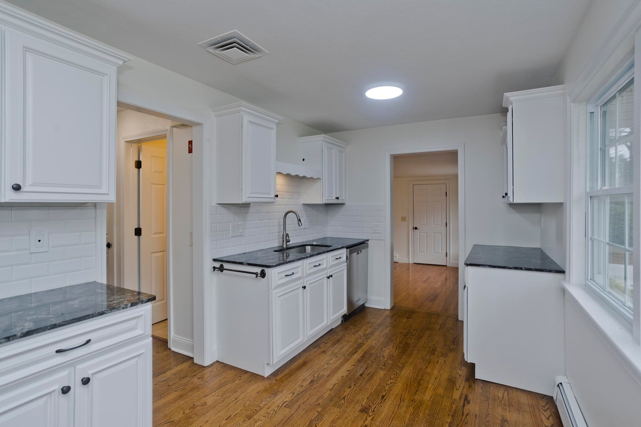 1066 Piper Rd, West Springfield, MA, 1066 Piper Rd, West Springfield, MA Photo #10