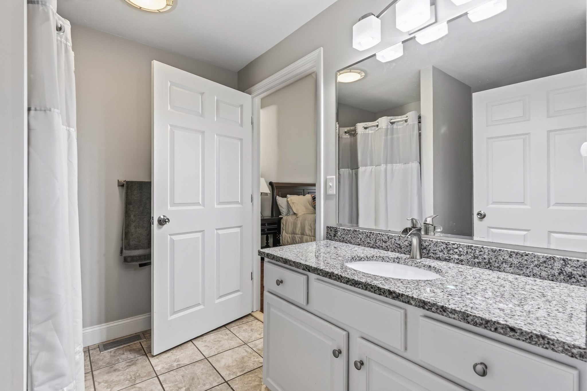 877 Auburnville Way #C2, Whitman, MA, 877 Auburnville Way #C2, Whitman, MA Photo #14
