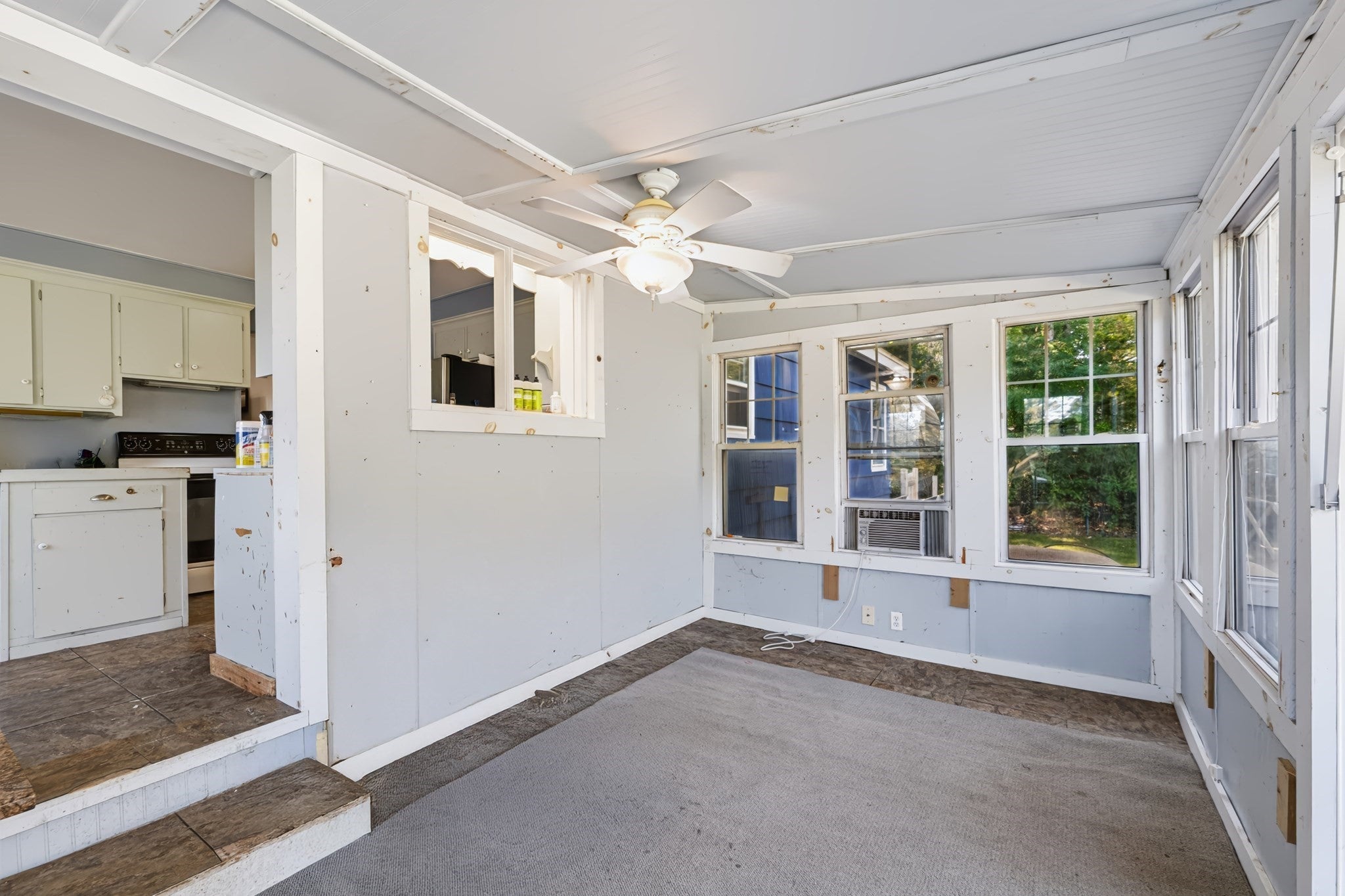 21 Fern Ave, Amesbury, MA Photo #11