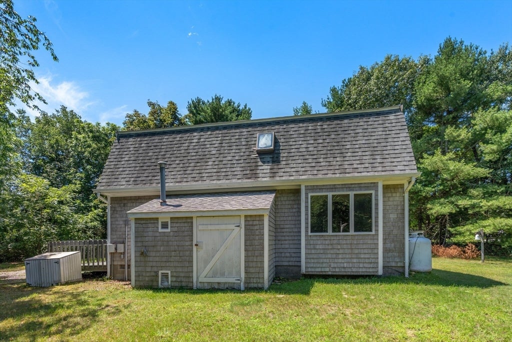 32 Acushnet Rd, Mattapoisett, MA, 32 Acushnet Rd, Mattapoisett, MA Photo #37