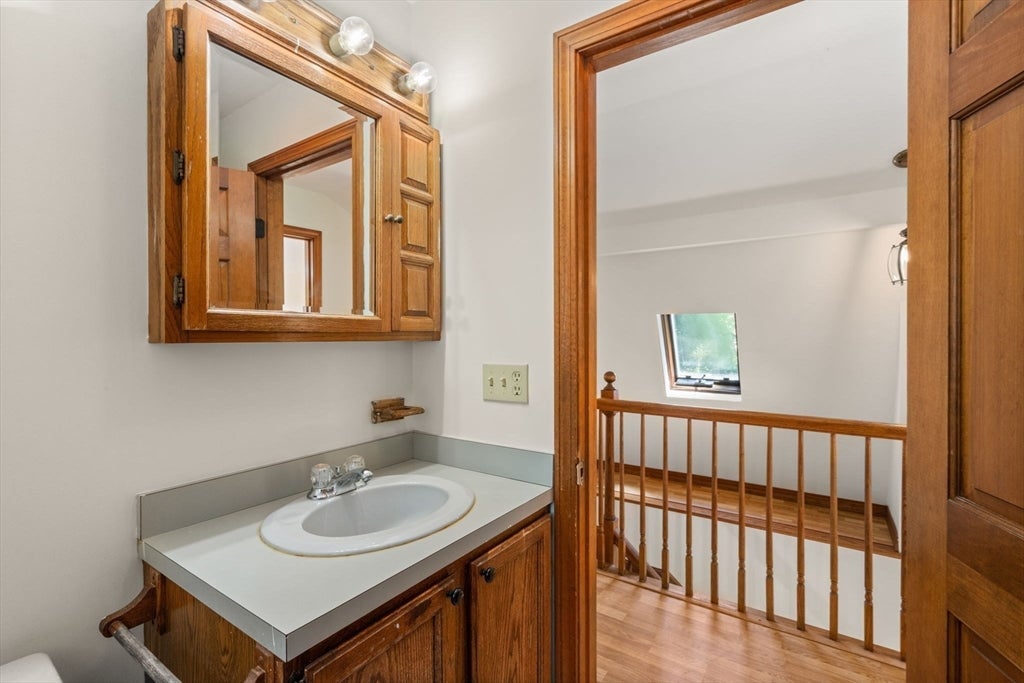 32 Acushnet Rd, Mattapoisett, MA, 32 Acushnet Rd, Mattapoisett, MA Photo #18