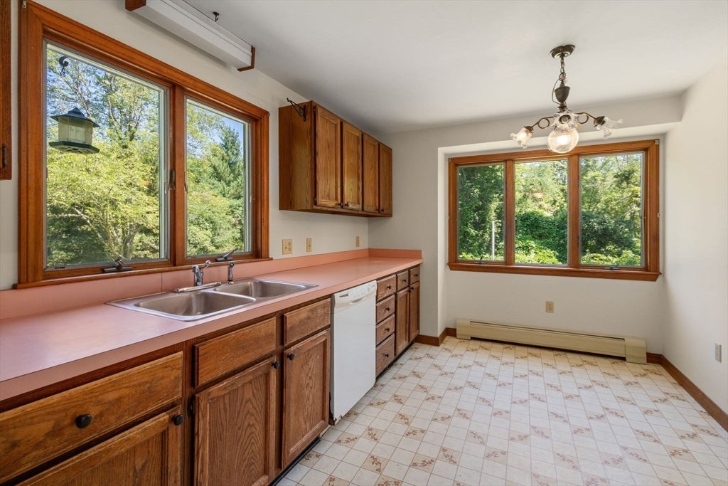 32 Acushnet Rd, Mattapoisett, MA, 32 Acushnet Rd, Mattapoisett, MA Photo #13