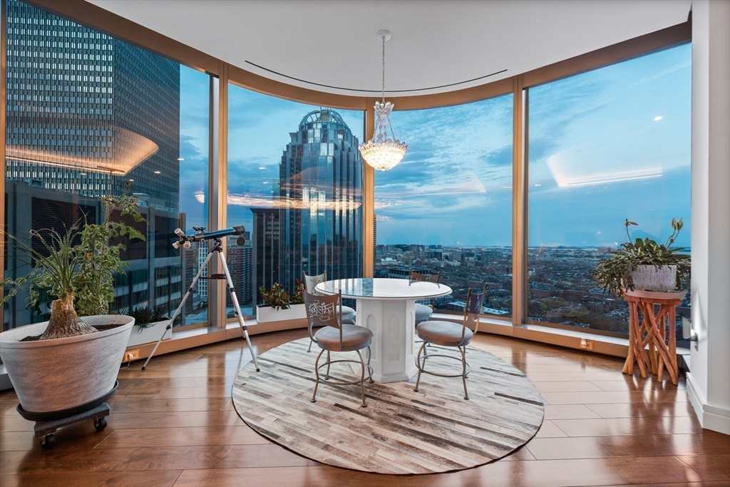1 Dalton St 2703