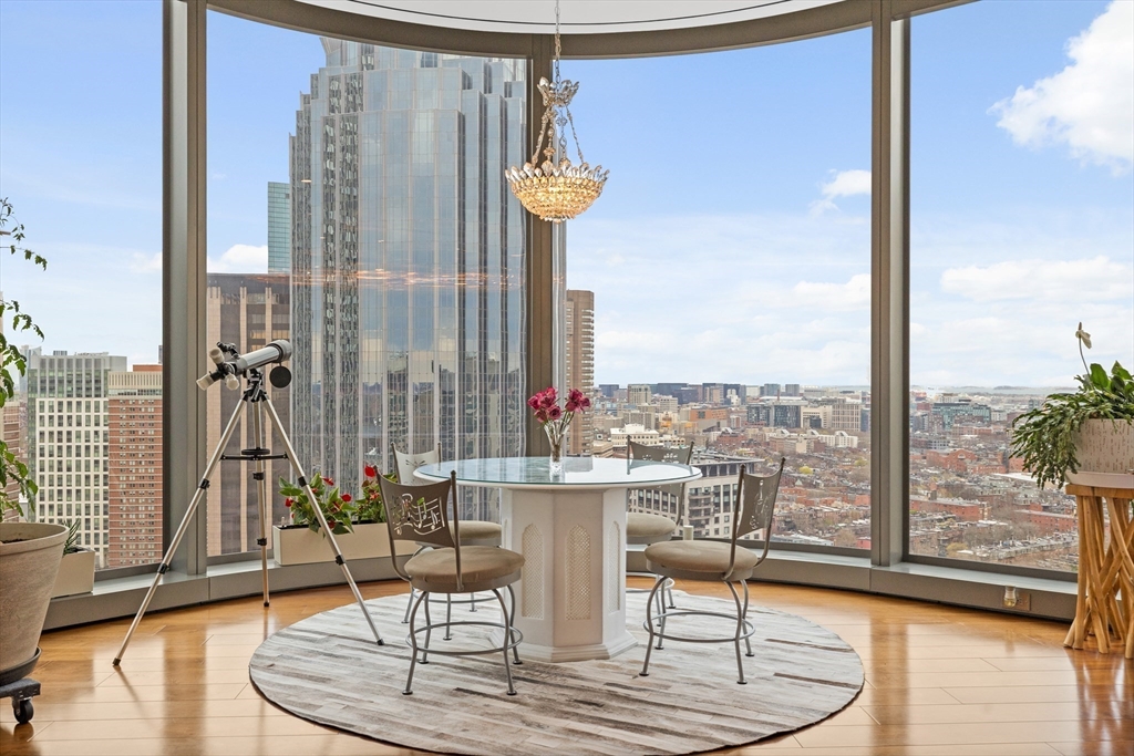 1 Dalton St 2703