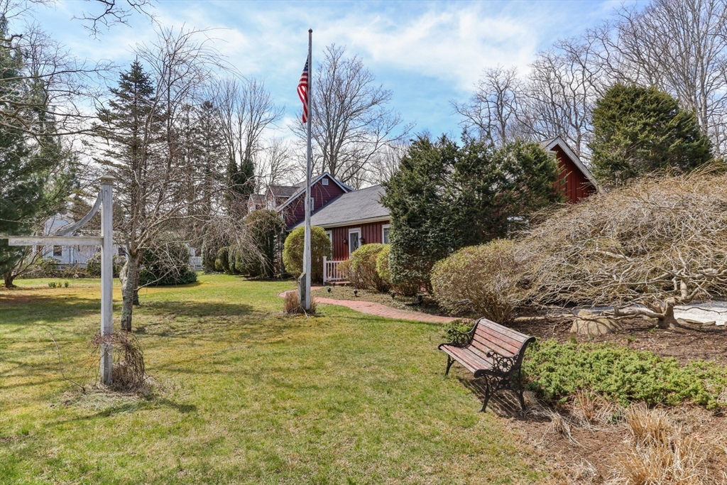 248 N Falmouth Hwy
