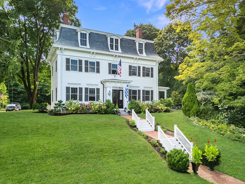 Photo: 51 High St, Newburyport, MA Photo: 51 High St, Newburyport, MA