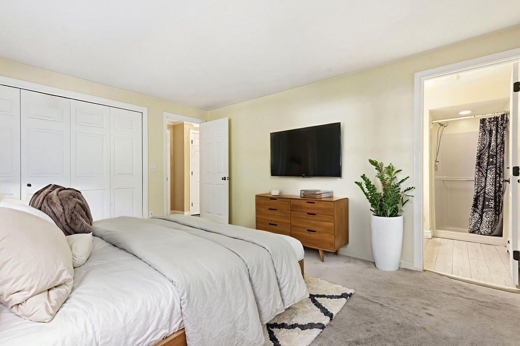 610 South Franklin Street #B204, Holbrook, MA, 610 South Franklin Street #B204, Holbrook, MA Photo #16