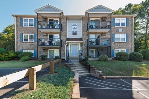 Photo of 610 South Franklin Street #B204, Holbrook, MA 02343 (MLS # 73576390)