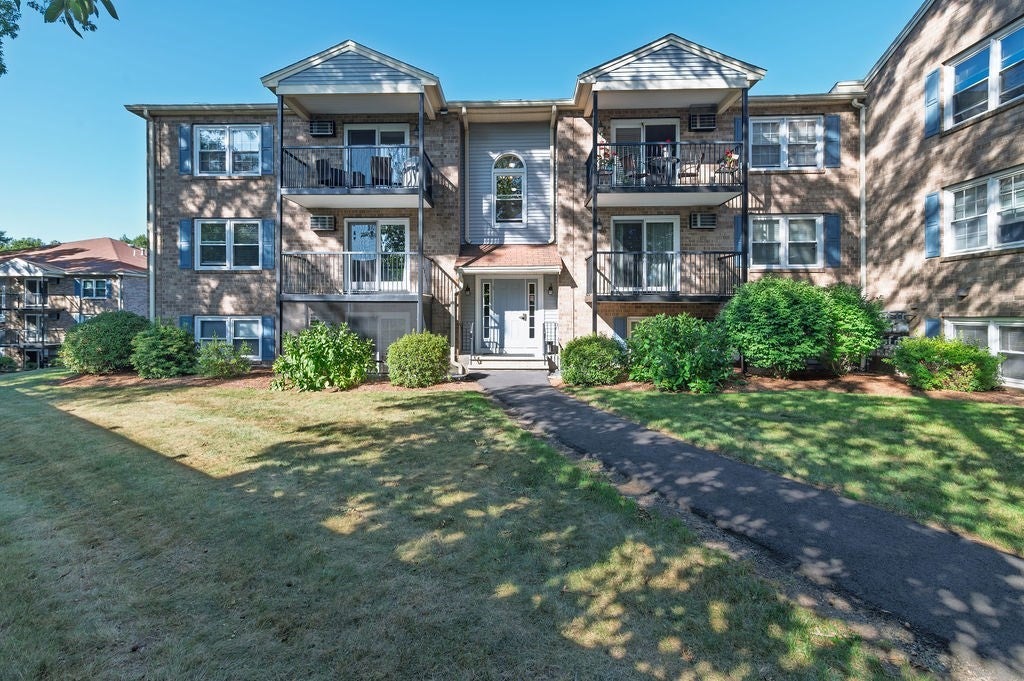 610 South Franklin Street #B204, Holbrook, MA, 610 South Franklin Street #B204, Holbrook, MA Photo #22