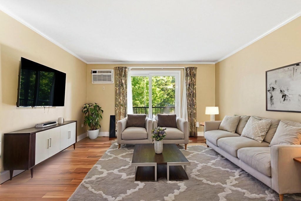 610 South Franklin Street B204