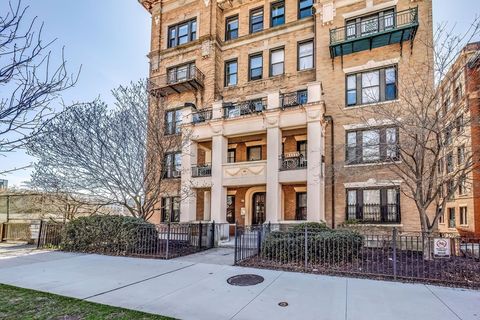 Photo of 448 Park Drive #1, Boston, MA 02215 (MLS # 73504327)