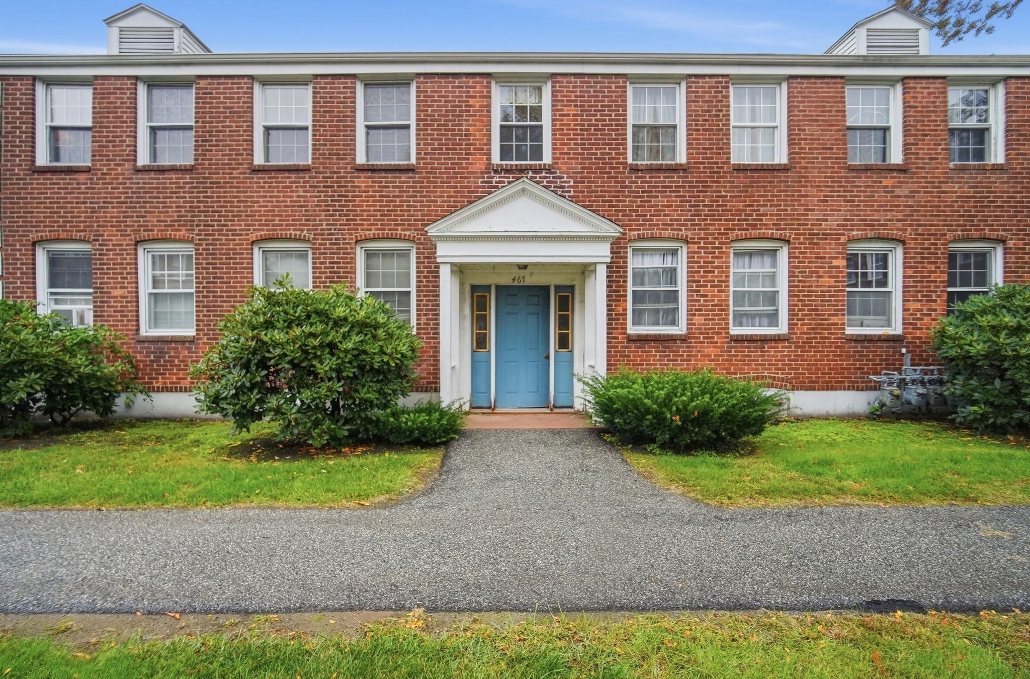 467 Cold Spring Avenue 2A