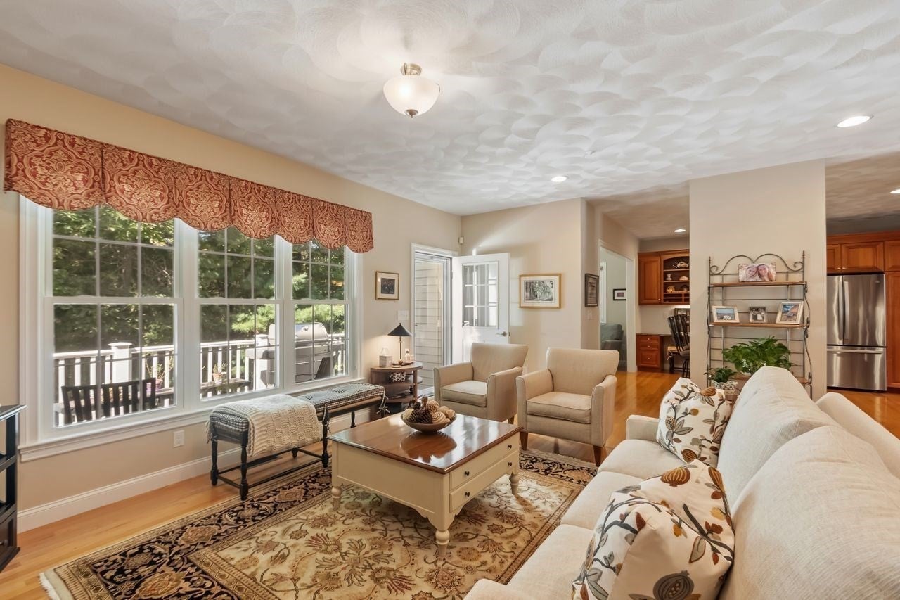 175 Cortland Drive #175, North Andover, MA, 175 Cortland Drive #175, North Andover, MA Photo #9