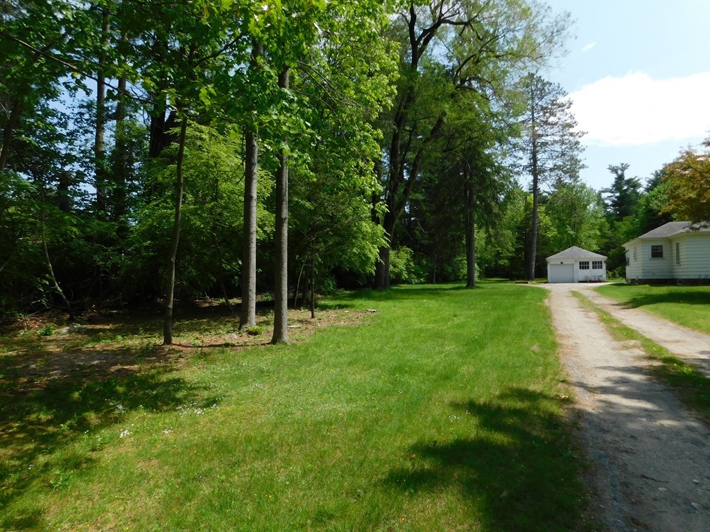 225 Rockingham Rd