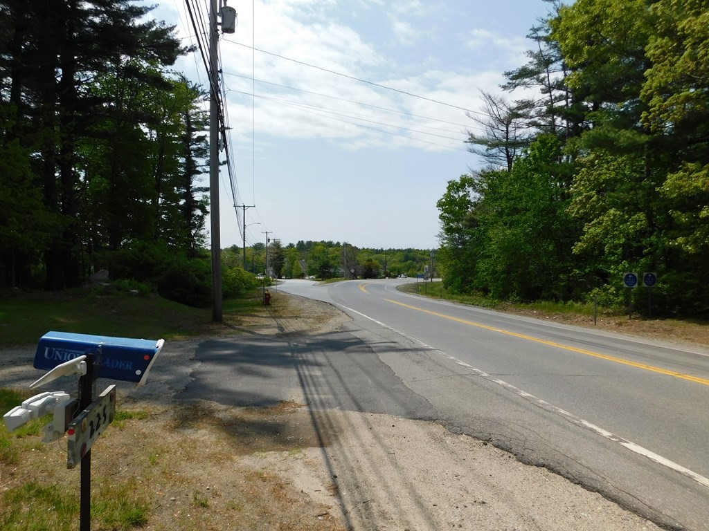 225 Rockingham Rd