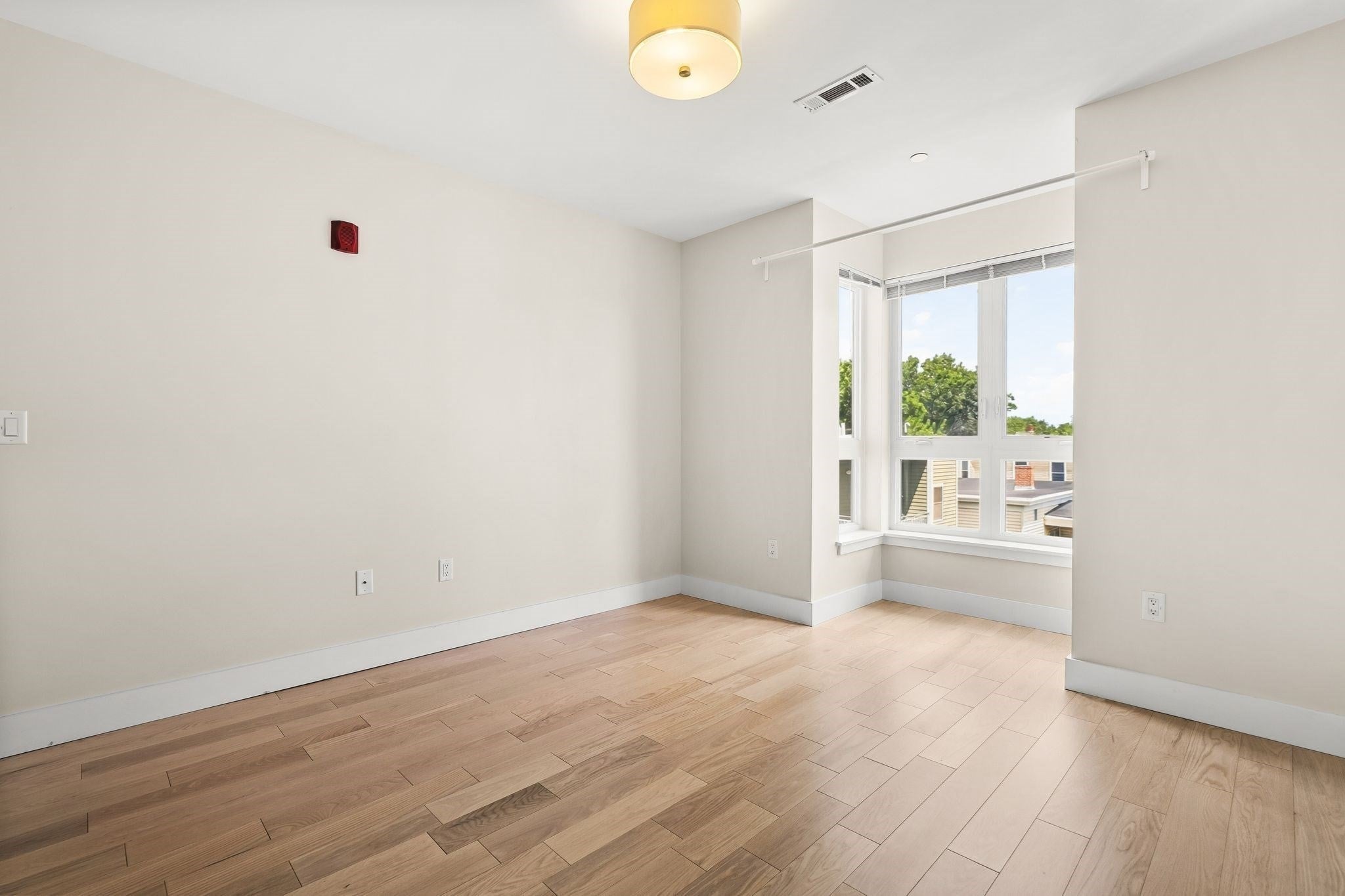 1975 Massachusetts Ave #302, Cambridge, MA, 1975 Massachusetts Ave #302, Cambridge, MA Photo #12