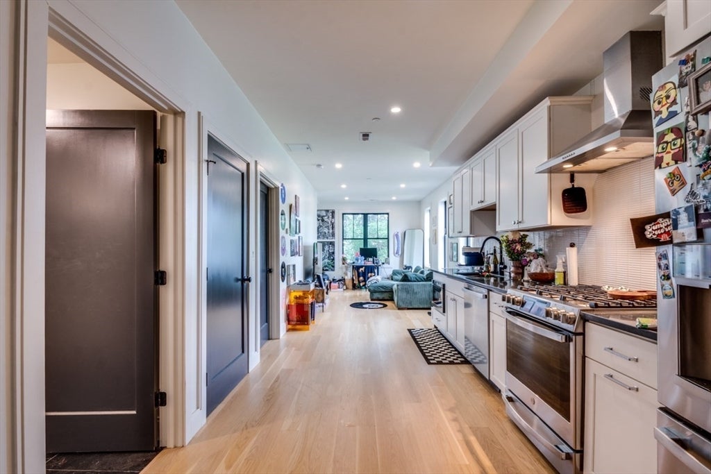 Photo of 120 Moore St, Boston, MA
