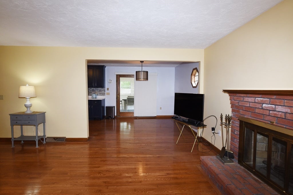 16 Arrow Drive, Whitman, MA, 16 Arrow Drive, Whitman, MA Photo #13