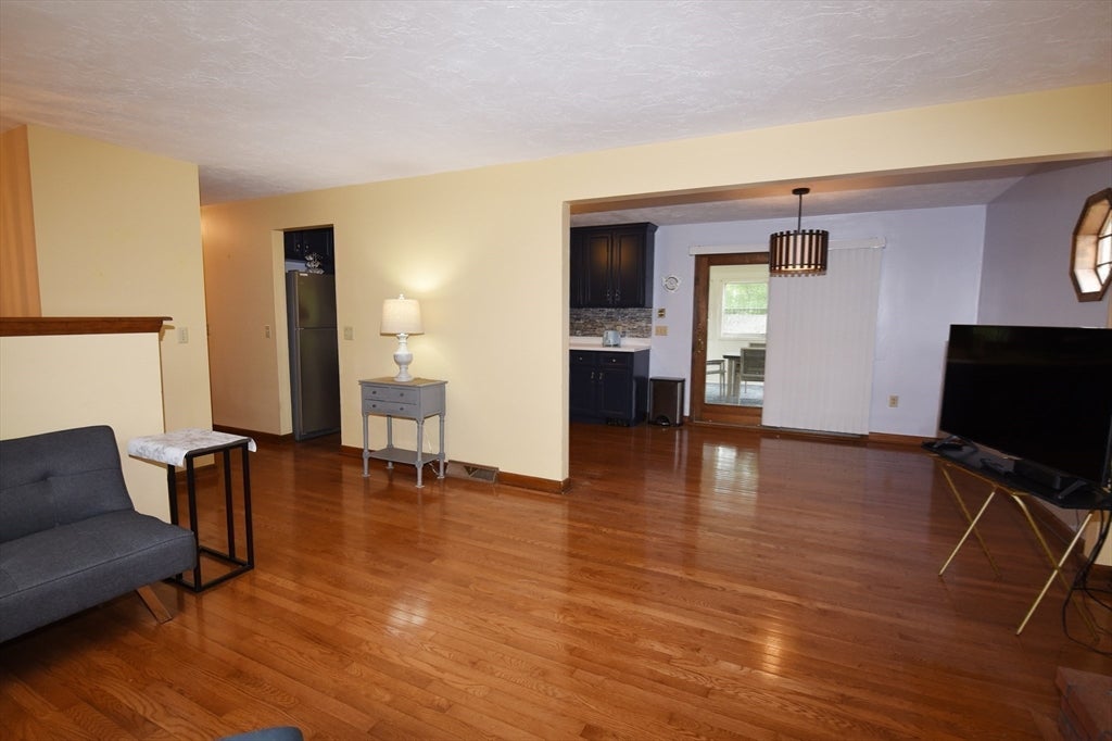 16 Arrow Drive, Whitman, MA, 16 Arrow Drive, Whitman, MA Photo #11