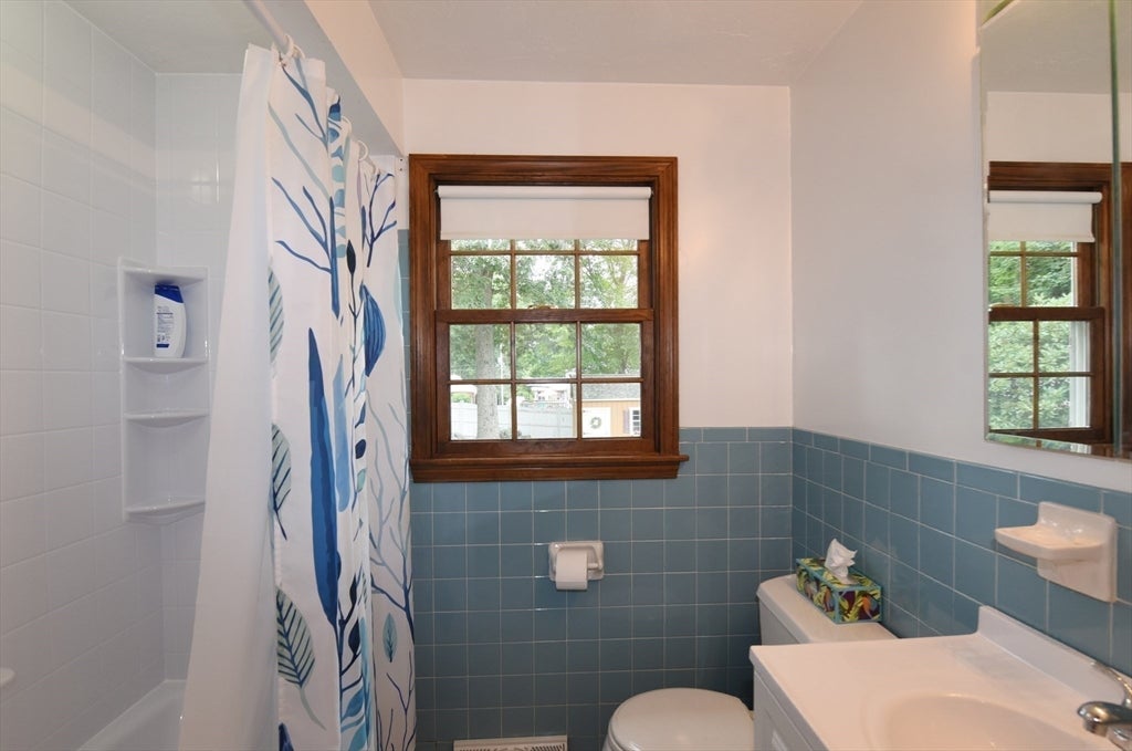 16 Arrow Drive, Whitman, MA, 16 Arrow Drive, Whitman, MA Photo #19