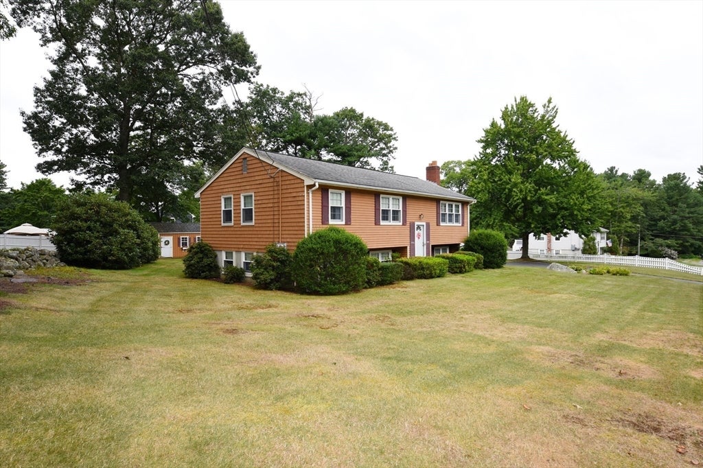 16 Arrow Drive, Whitman, MA, 16 Arrow Drive, Whitman, MA Photo #31