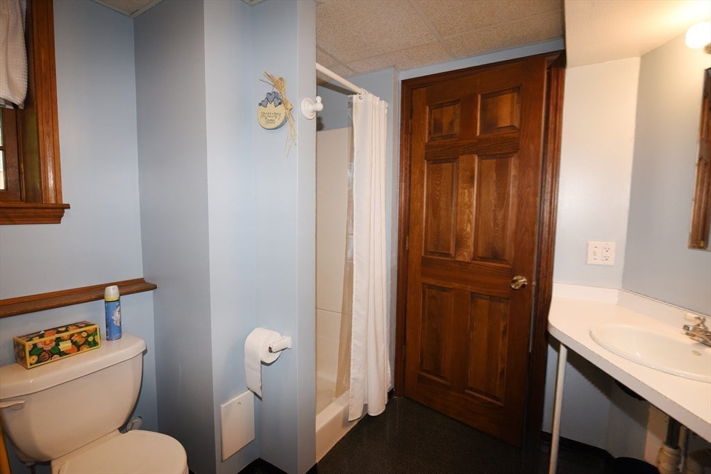 16 Arrow Drive, Whitman, MA, 16 Arrow Drive, Whitman, MA Photo #29