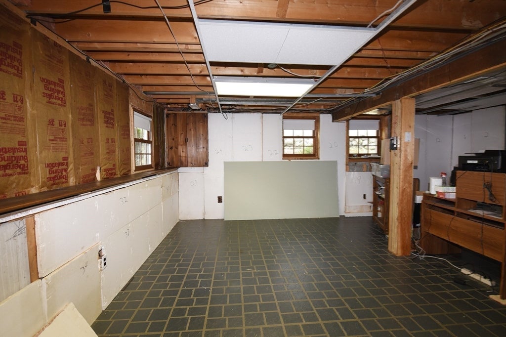 16 Arrow Drive, Whitman, MA, 16 Arrow Drive, Whitman, MA Photo #27