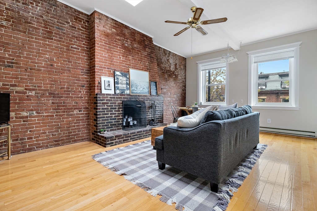 127 Marlborough St 5