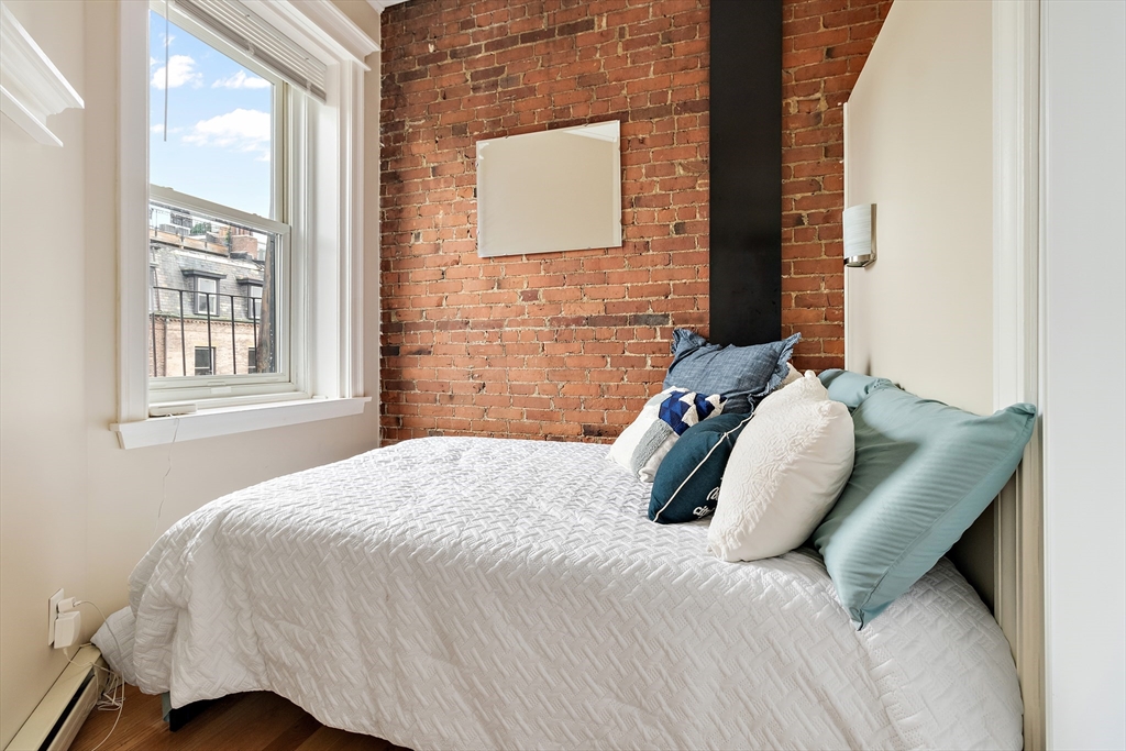 127 Marlborough St 5