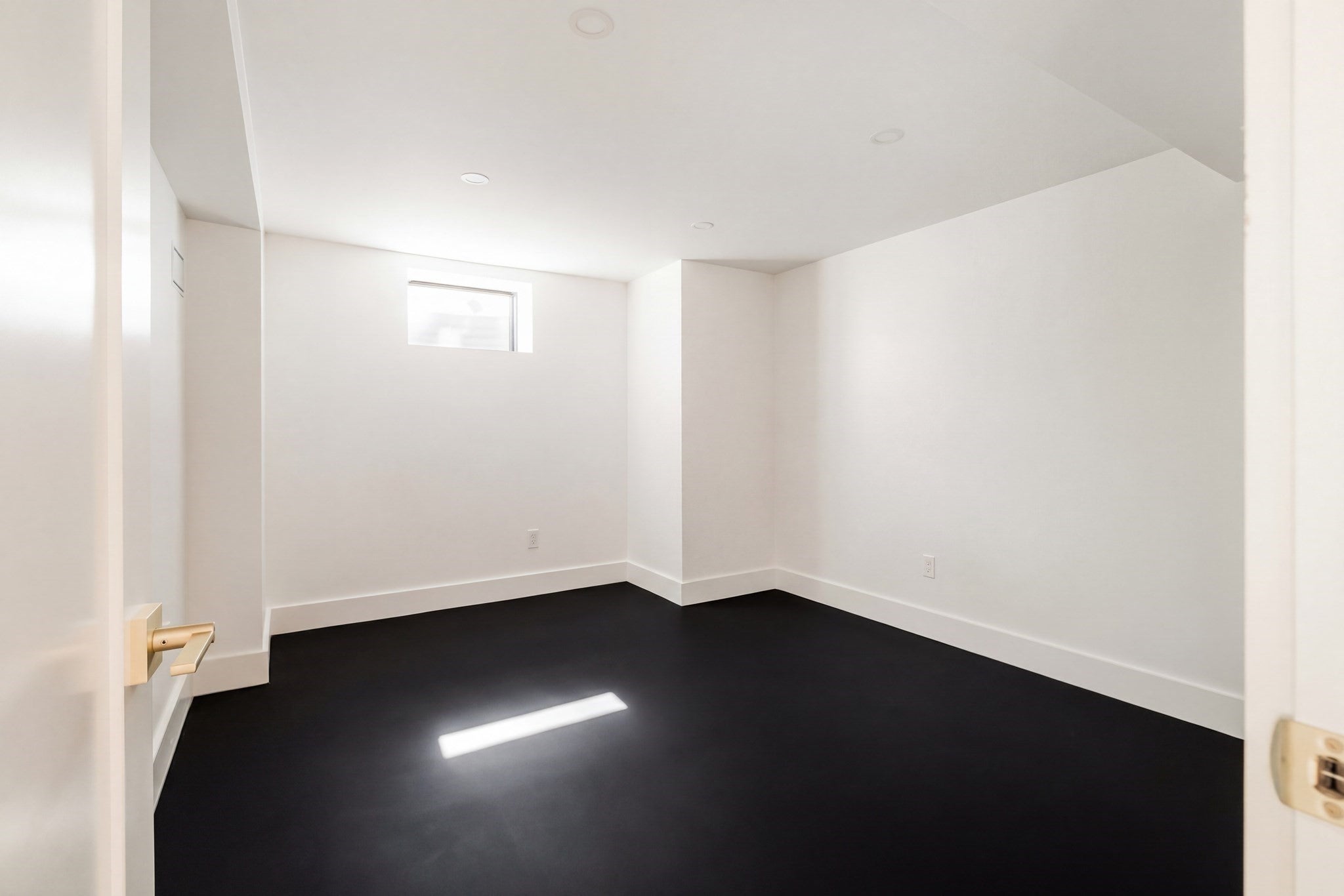 78 Manchester Road, Newton, MA, 78 Manchester Road, Newton, MA Photo #37