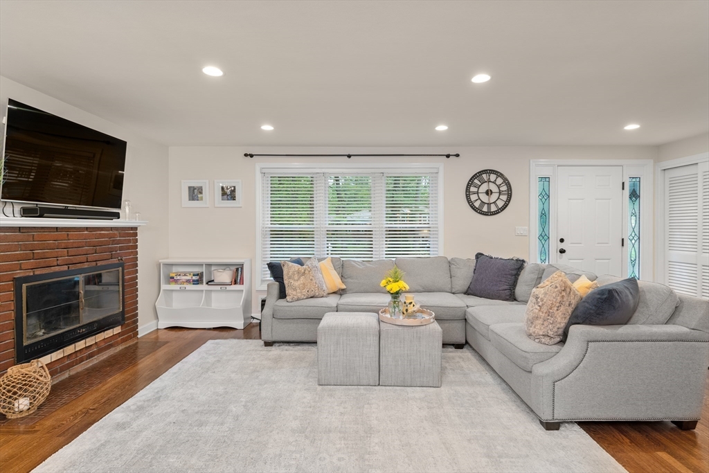 23 Hickory Road
