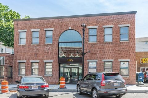 185 High Street 1B Clinton MA 01510